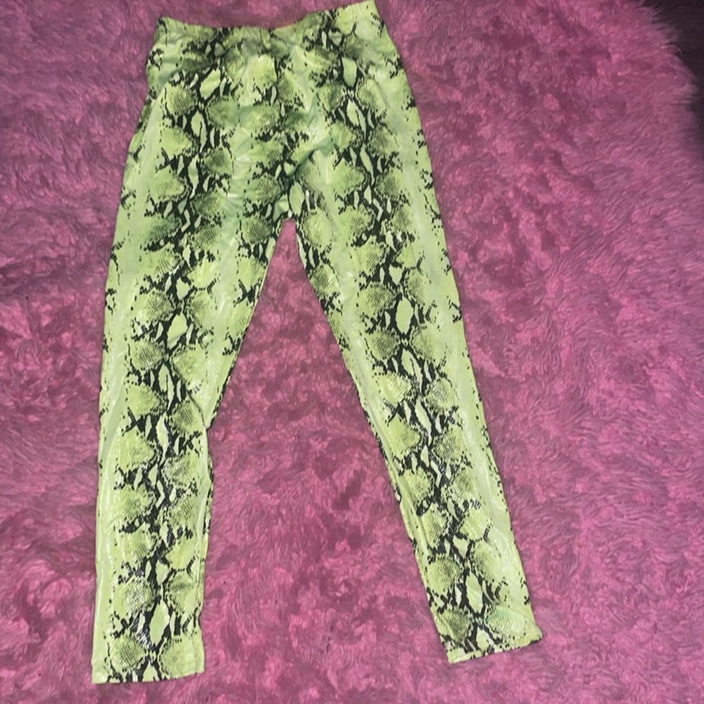 Green snake print leather tights